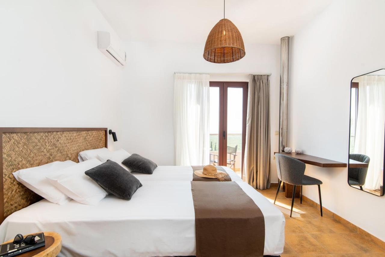 Villa Tramonto ฟาลาซาร์นา ภายนอก รูปภาพ